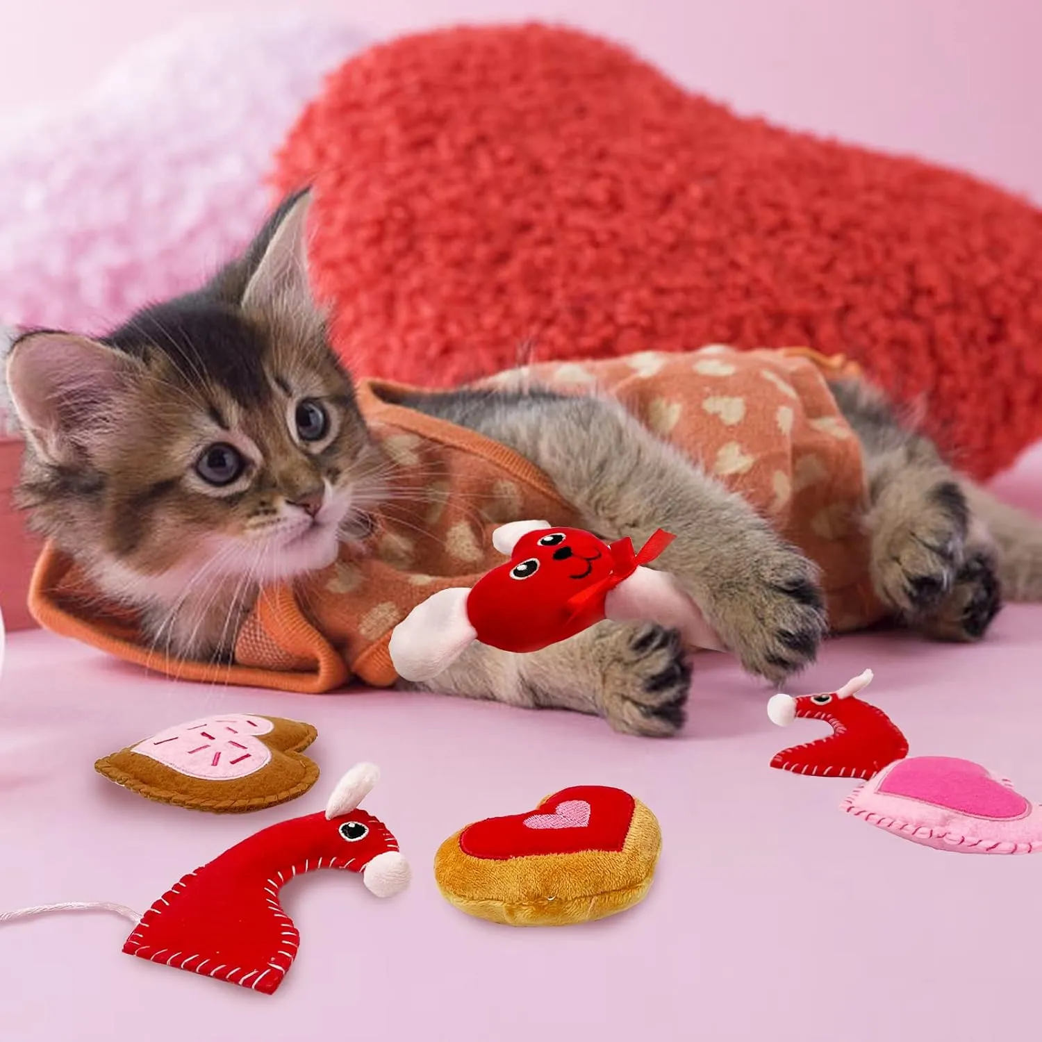 6 Pack Valentine's Day Cat Toys, Catnip Toys with Bells, Heart Shape Valentines Day Gifts for Indoor Cats & Kitten & Kitty