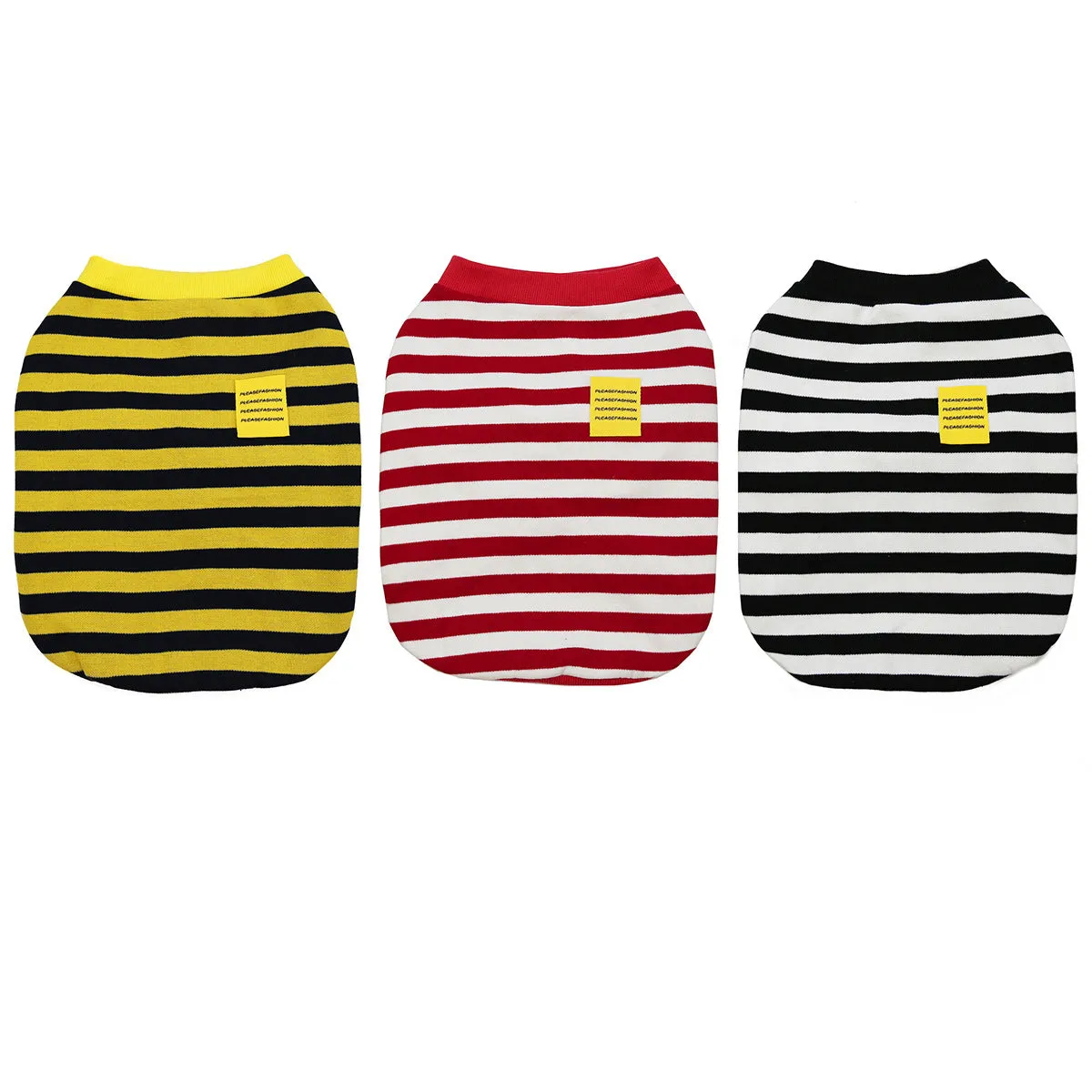 Bulldog pet clothing in autumn and winter with striped pattern