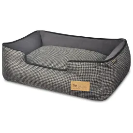 Houndstooth Lounge Bed