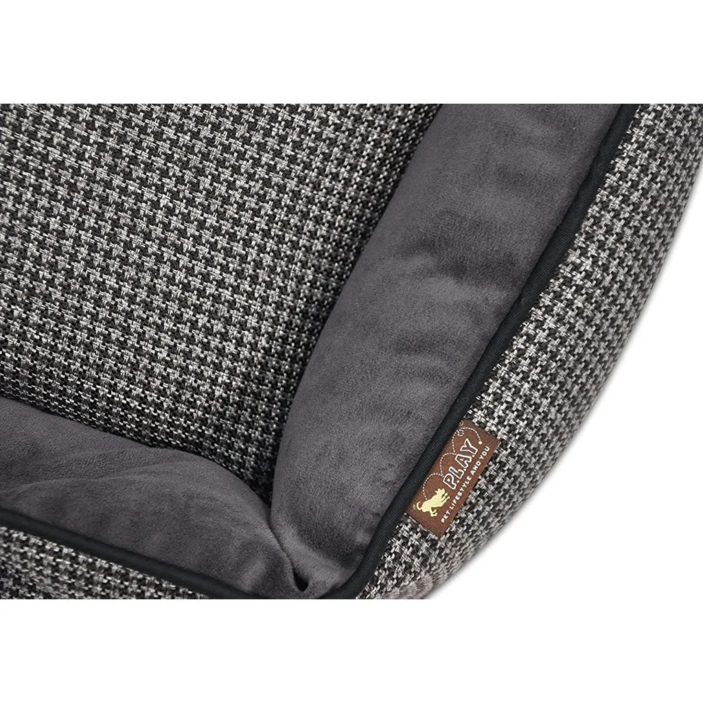 Houndstooth Lounge Bed