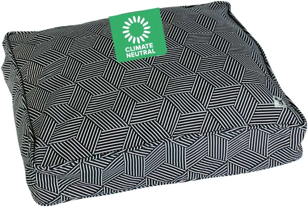 Molly Mutt Rough Gem Duvet, Medium/Large, 27"x36"x5", Rough Gem