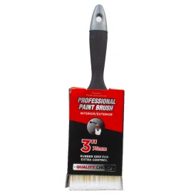 Paint Brushes With A Rubber Grip